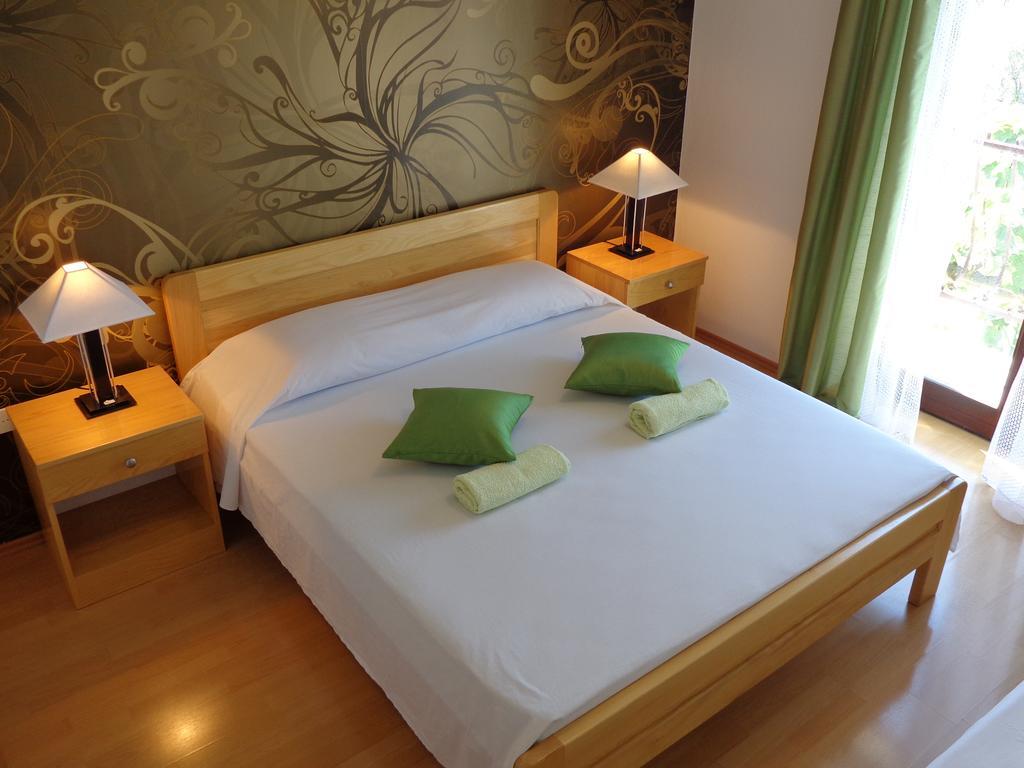 Hollywood Rooms Sveti Petar  Exterior photo